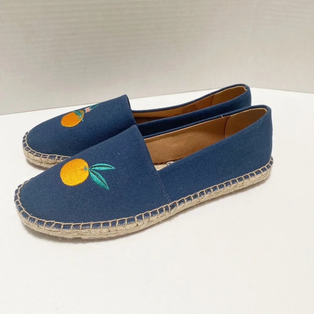 J. Crew | Slip on Espadrilles with Embroidered Oranges New without Tag Size 8